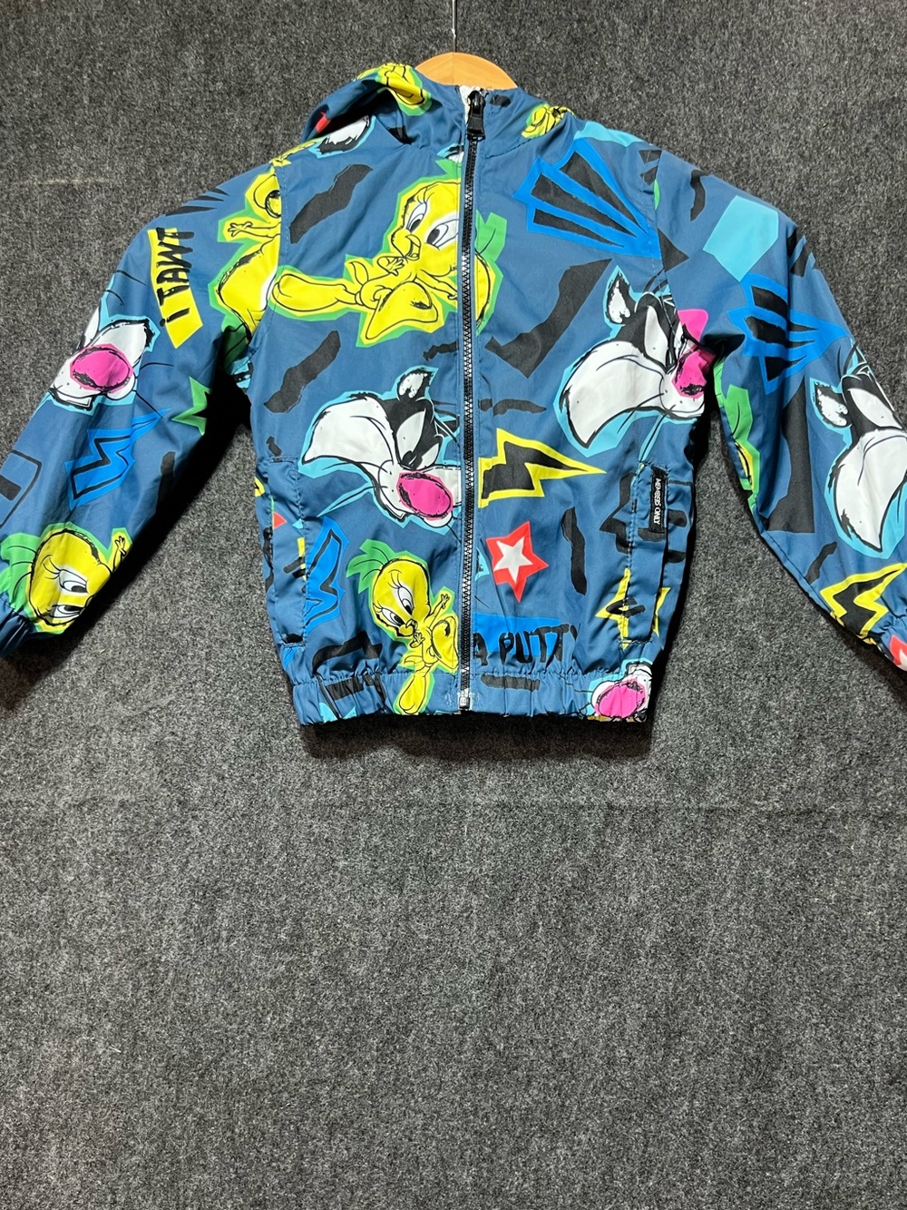 Members Only Children’s Looney Tunes Zip-Up Hooded Windbreaker Jacket Size 4